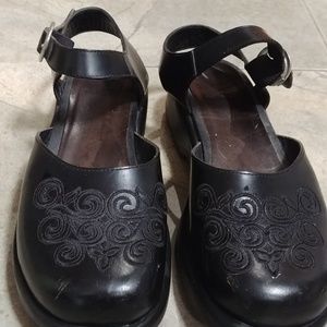 Dansko Mary Jane shoe with design